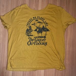 NWOT! Graphic Tee! Crop!